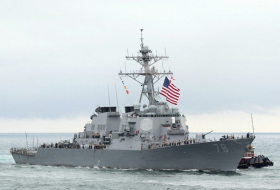 U.S. says Navy ship fired warning shots at Iranian vessels